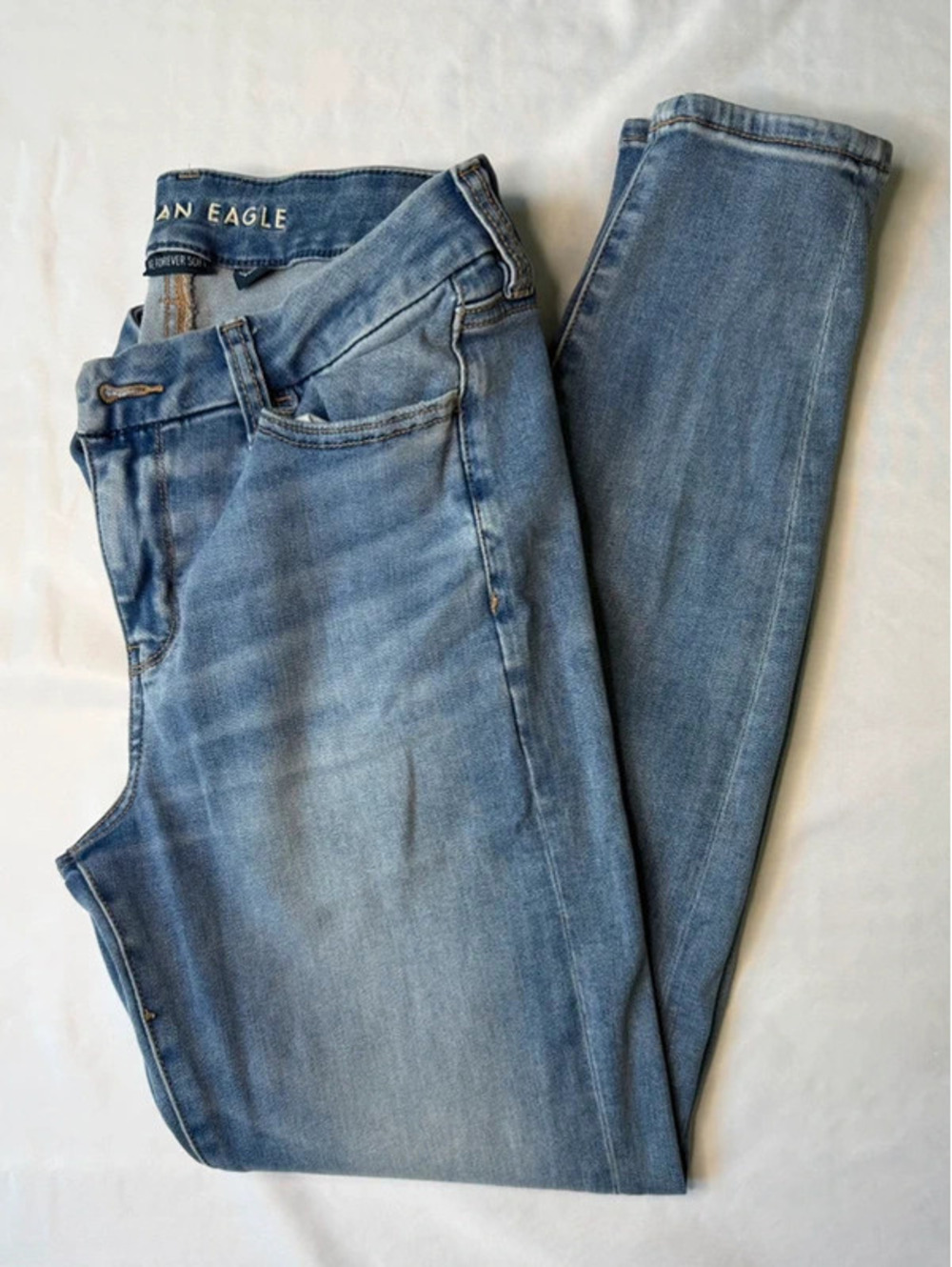 American Eagle High Waist Skinny Jeans - Size 4 R
